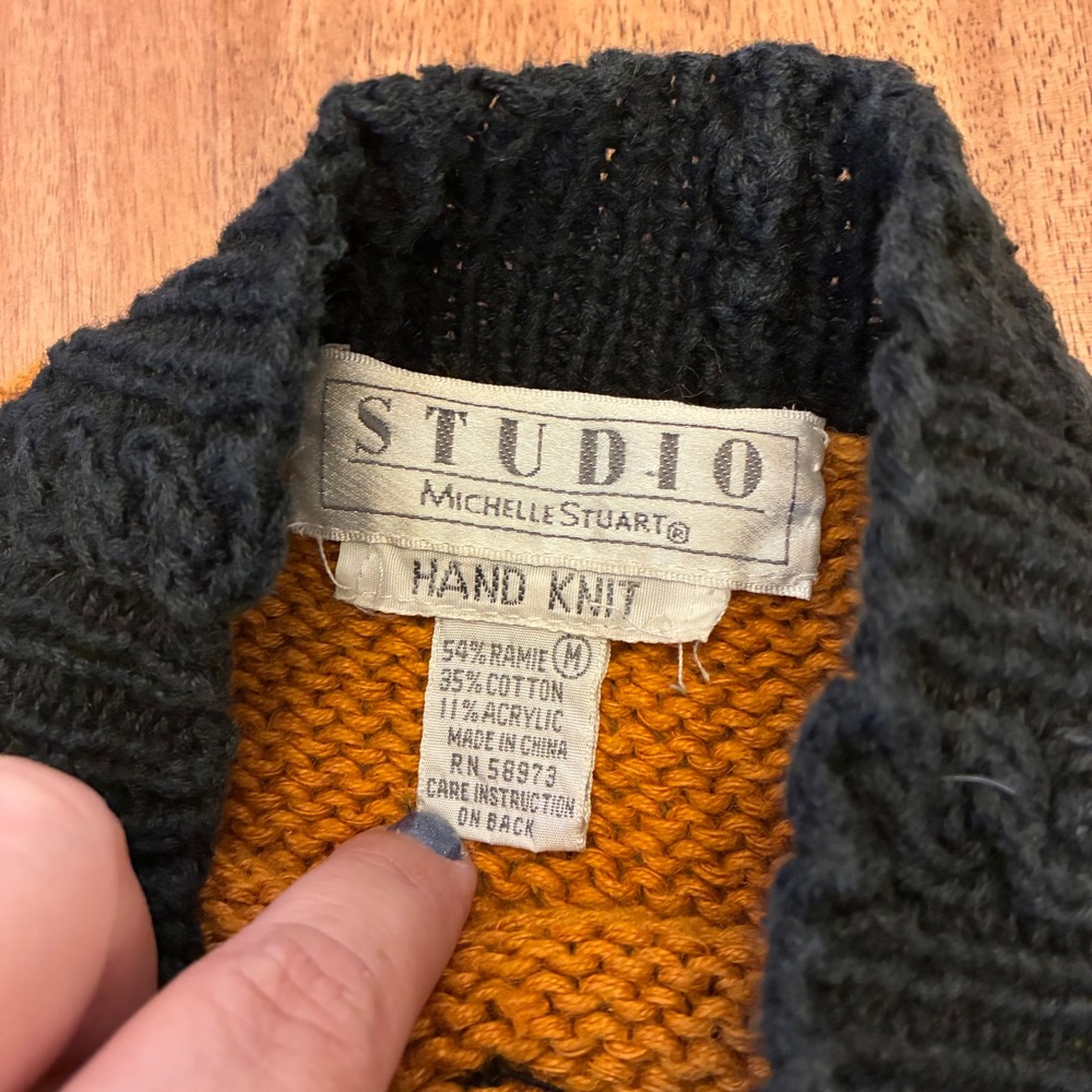 Studio Michelle Stuart Hand Knit Sweater Medium Vintage Mustard Black Abstract - Picture 4 of 17